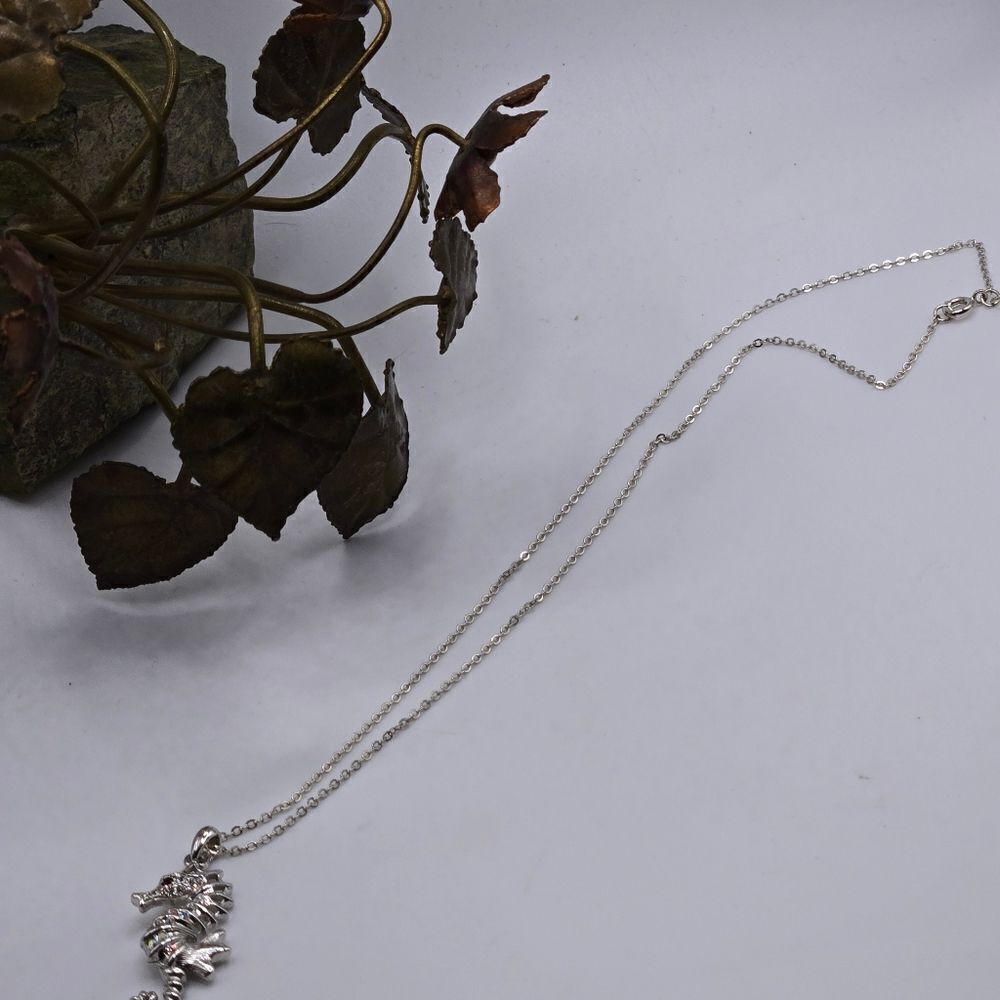 "5/$40" Silvertone Rhinestone Seahorse Pendant Adjustable Chain Necklace 17-20" - Picture 2 of 10